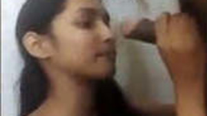 Cute teen hot girl giving boquete and fodido