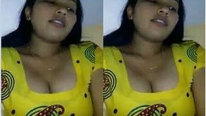 Exclusive Desi Bhabhi gives a sensual blowjob and gets rid of her mans penis