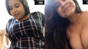 Indian beauty gets her MMS fix