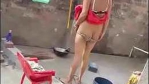 Newcomer Desa Aldeia Boudi Gets Naughty After Peeing