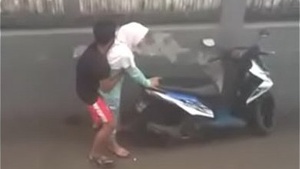 Fucking my girlfriend on the lonely road.