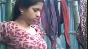 bhabhi gives hindi