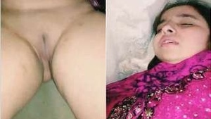 Cute Look Paki Wife gets her Pussy and Anal Full Fucking