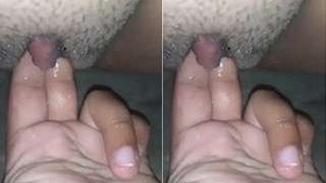 Paki Girl Showing Her Nude Body and Fingering