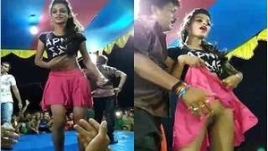 Exclusive Desi indian Girl Showing Her Pussy On Dance Stage