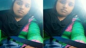Sexy Desi indian Girl Nude Selfie
