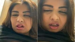 Sexy Indian Girl Paly With Her Big Boobs