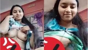 Sexy indian Girl Showing Her Boobs On Video Call