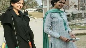 Hot Paki Girl giving Blowjob