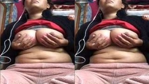 Desi Randi Showing Boobs and Pussy Video Call