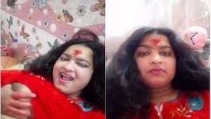 Sexy Nepali Bhabhi Showing Boobs Pussy
