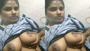 Horny Desi Bhabhi Showing Her Nude Body Masturbating
