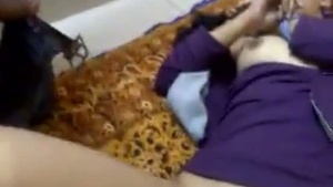 Desimms of a college girl having fun with friends in their hostel