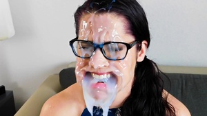 Casting Bukkake