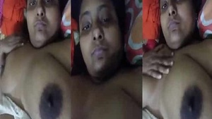 Busty girl showing her nude boobs on cam