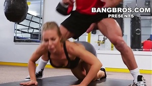 Brunette with Big Tits Hottie Nicole Gymnasium Pussy Workout