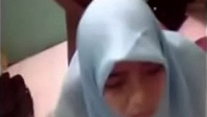Video Lucah Awek Tudung Rakam Guna WebCam Melayu Dealings (new)