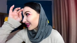 Cute Little Muslim Girl With a Pussy For You...