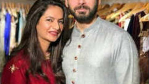 Pakistani actor Fawad Khan latest sex video Viral with star