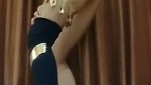 Chinese fist dance