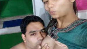 Desi girl fuckig with her boss for promotion