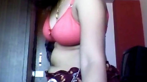 Andhra Vasavi College Girl Change Dress Meilky Breasts