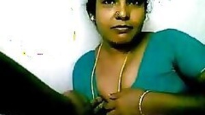 Desi Indian Chennai Tamil Housewife Mms Scandal