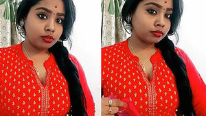 Desi big boobed Sridevi Thyagarajan clivagem dica