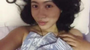 Cute Sri Lankan girl shows her breasts