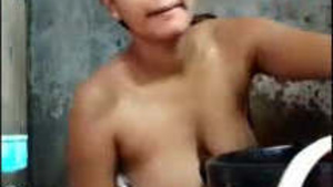 Sexy Bhabhi Bath