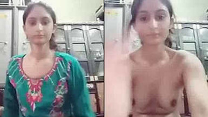 cute solo nude girl