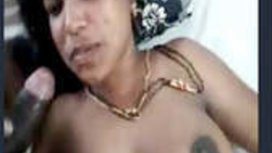 Indian lover aids horny mature bhabhi