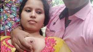 Desi collage romance lover in the park