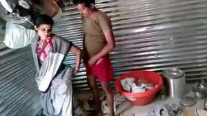 Country settlement couple caught in the act updates