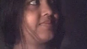 First-time webcam experience of a desi bhabhi with a lover