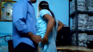 Office work gets steamy in Marathi-speaking colleagues’ scene.