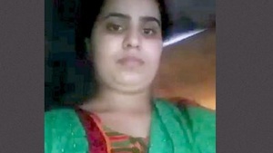 Married woman with big chest and wet vagina