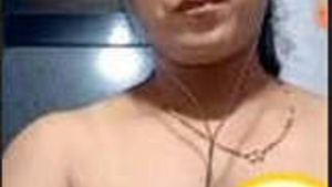 Bhabhi revealing her bosom during the video call