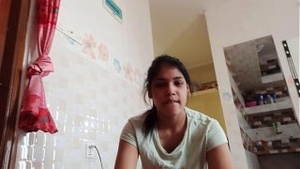 Pretty girl with hairy pussy Desha's free webcam porn video