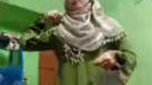 A beauty in a veil: A forbidden desire in a Muslim woman