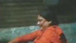 Salman masochistic incident with chubby aunt in salwar