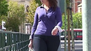 Pretty hot Spanish woman in medium blue jeans.