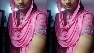Steamy scene with an Indian wife bhabhi shaving her private part while waiting for her husband.