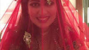 Fatma Gorgeous, a stunning Pakistani bride posing naked for the cameras.