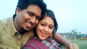 An Indian house wife has sex with her husband’s friend.
