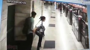 Special sex adventure with an express ride of oral pleasure in a metro station with an extra-hot couple!