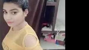 Hot indian woman Sorna having sex with her man