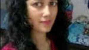 A girl from Pakistan exposed her breasts during a video call.