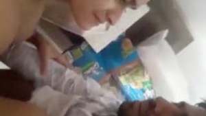 Moaning homemade video with an hot desi babe.