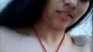 Adorable Indian girl fingers herself while taking a selfie for her boyfriend.